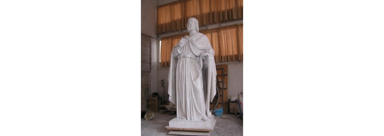 Nu er modellen af Kong David statuen godkendt og klar til stbning i bronze.