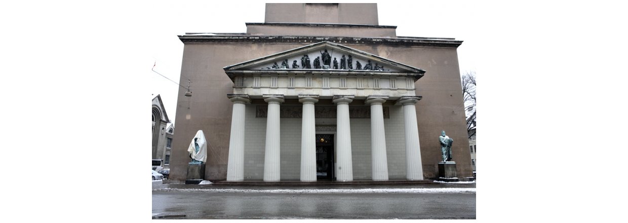 Afslring af den nye Kong David statue ved Vor Frue Kirke frste sndag i advent.