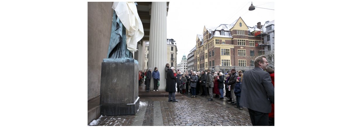 Afslring af den nye Kong David statue ved Vor Frue Kirke frste sndag i advent.