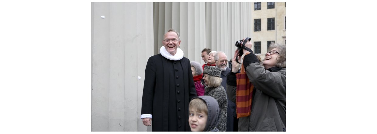 Afslring af den nye Kong David statue ved Vor Frue Kirke frste sndag i advent.