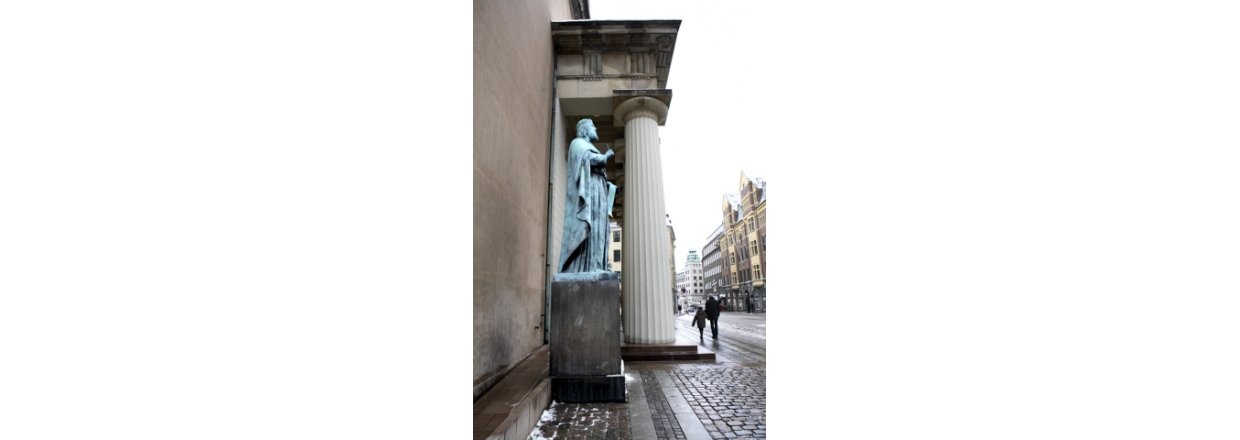 Afslring af den nye Kong David statue ved Vor Frue Kirke frste sndag i advent.