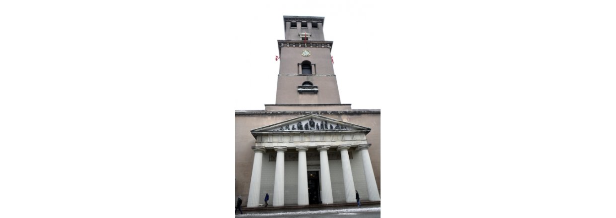 Afslring af den nye Kong David statue ved Vor Frue Kirke frste sndag i advent.